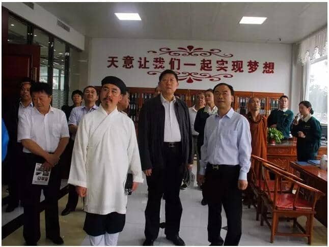 山東省政協(xié)常委、民宗委主任孫傳宏蒞臨天意考察參觀