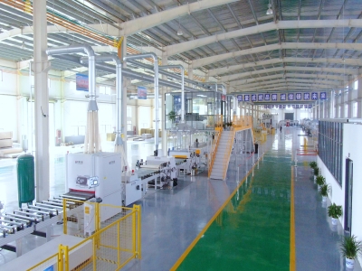 外墻保溫裝飾一體化系統(tǒng)生產(chǎn)線：高效節(jié)能、智能環(huán)保的建筑生產(chǎn)利器